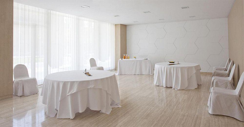 Hotel Delta Tudela Zewnętrze zdjęcie