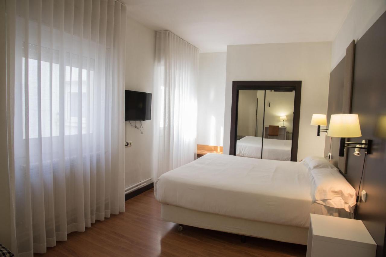 Hotel Delta Tudela Zewnętrze zdjęcie